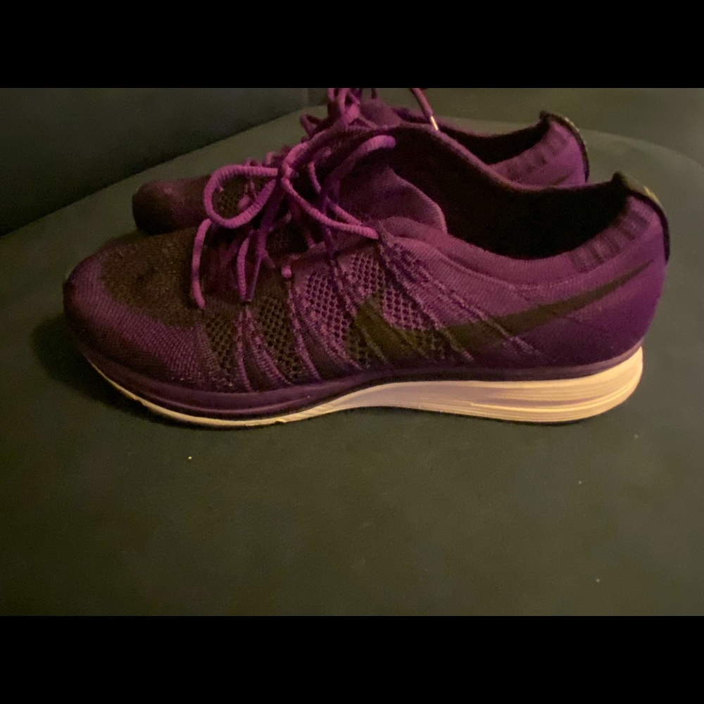 Purple Nike size 8 in men